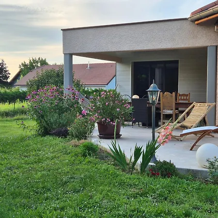 Studio Cosy Les Avenieres-Veyrins-Thuellin Exterior photo
