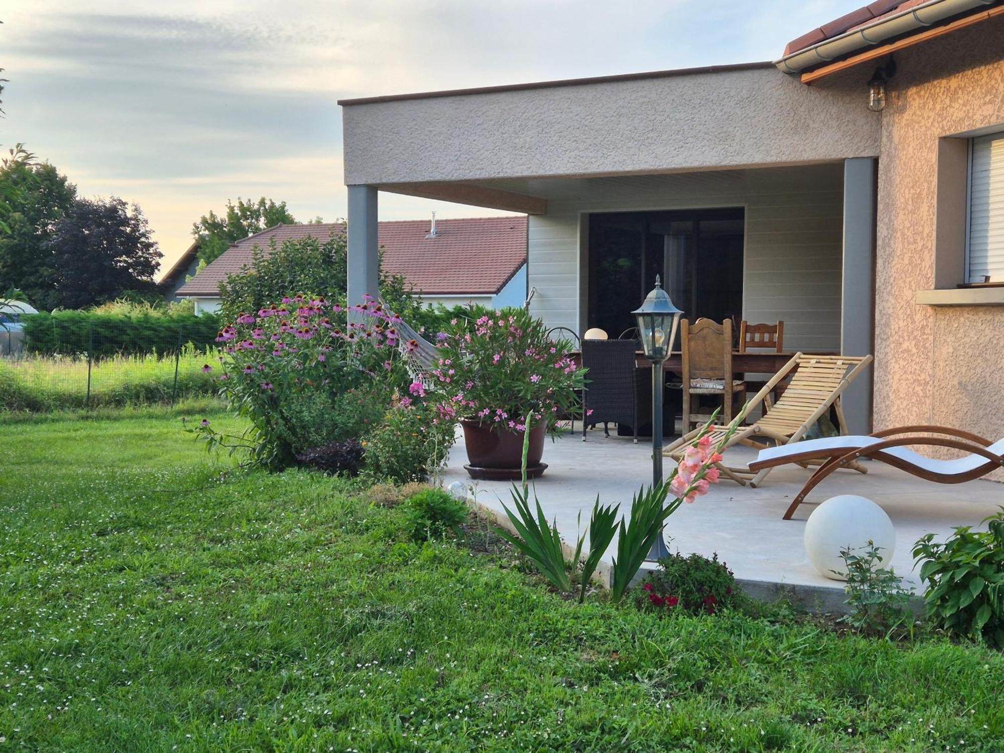 Cosy * Les Avenieres-Veyrins-Thuellin